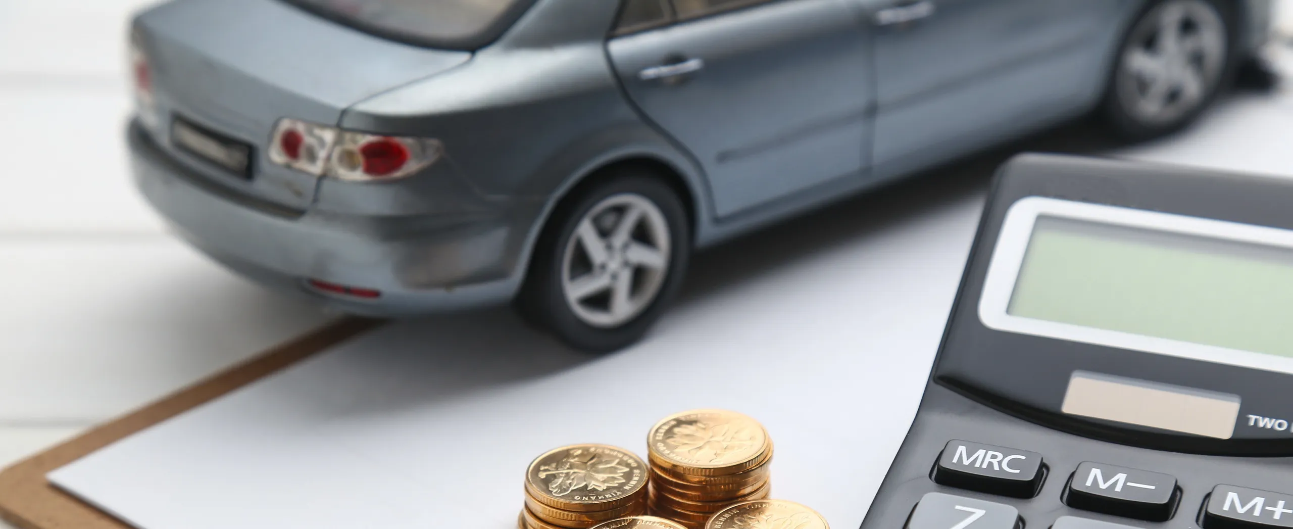 Posso vender um carro com registo de propriedade?